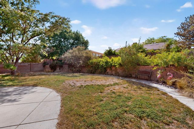 2417 Manzano Loop NE, Rio Rancho, NM 87144