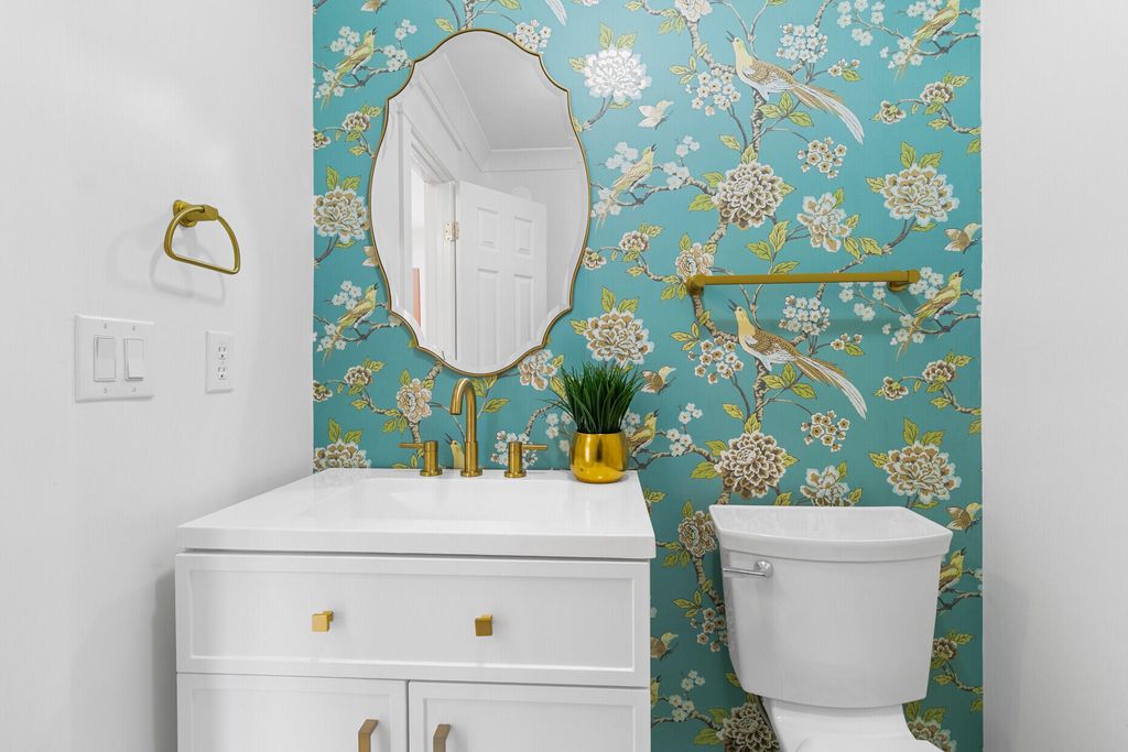 Image 21 of property listing at 1830 Kempton Avenue, Charleston, SC 29412