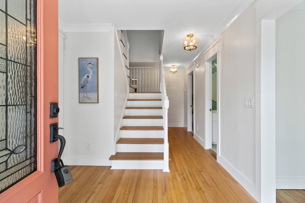 Image 7 of property listing at 1830 Kempton Avenue, Charleston, SC 29412