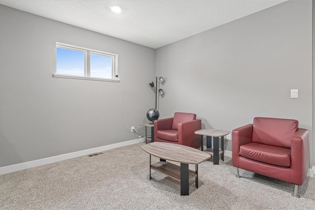 1714 Athens Terrace, Shakopee, MN 55379