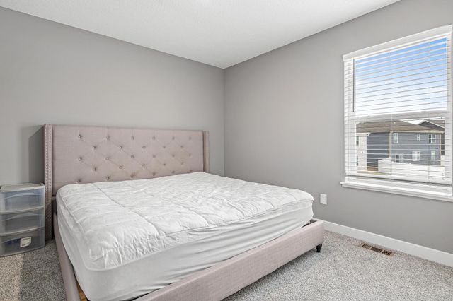 1714 Athens Terrace, Shakopee, MN 55379