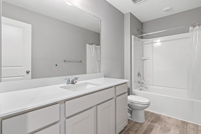 1714 Athens Terrace, Shakopee, MN 55379