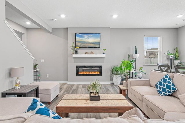 1714 Athens Terrace, Shakopee, MN 55379