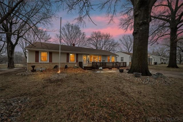 12502 E 33rd Street S, Independence, MO 64055