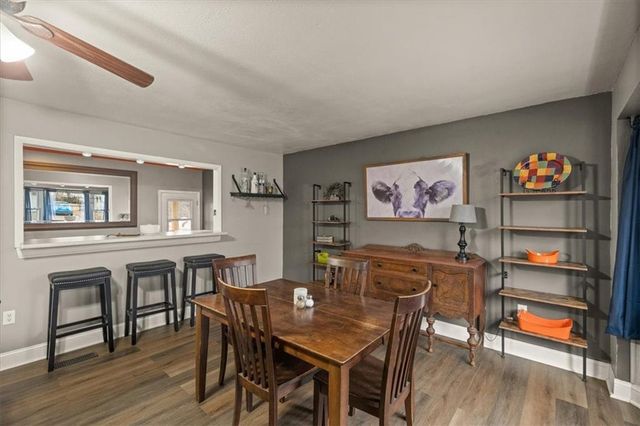 12502 E 33rd Street S, Independence, MO 64055