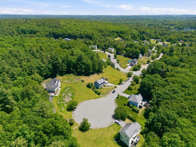 67 Hidden, Dracut, MA 01826