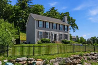 67 Hidden, Dracut, MA 01826