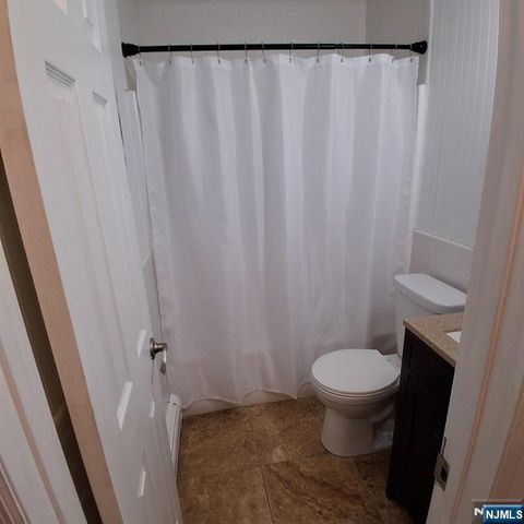 2014 Hawthorne Lane, Mahwah, NJ 07430