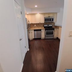 2014 Hawthorne Lane, Mahwah, NJ 07430