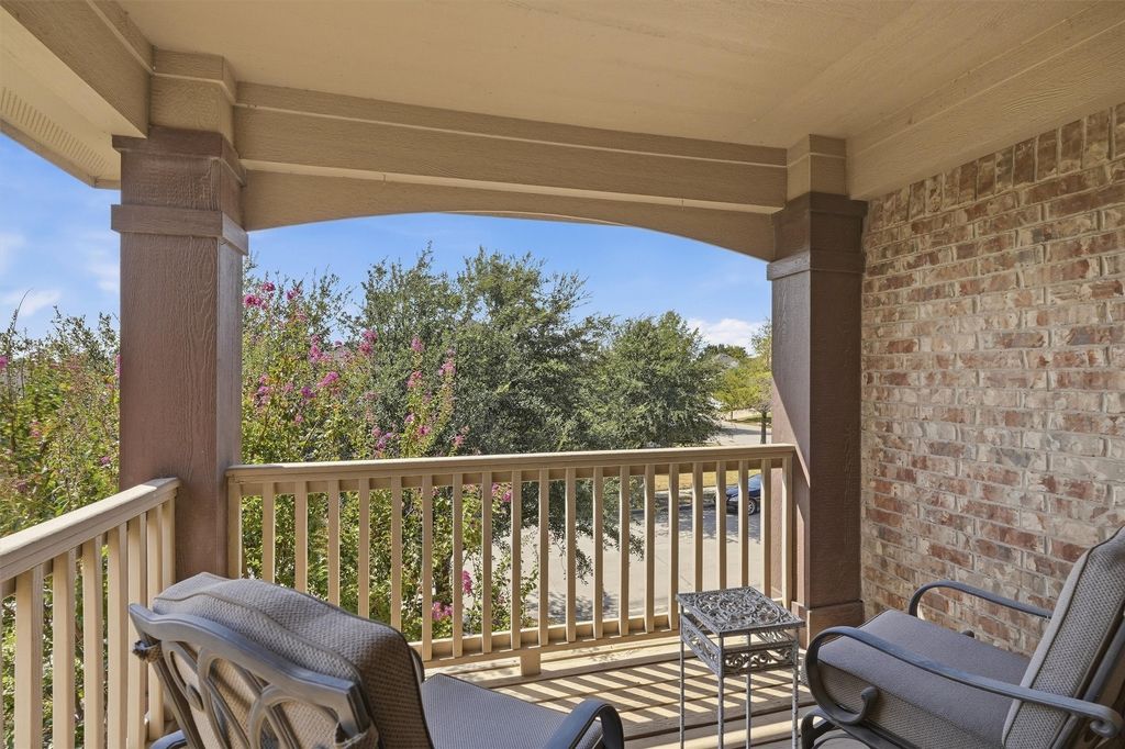 305 Mossy Oak Trail, Fort Worth, TX 76131 — photo 2
