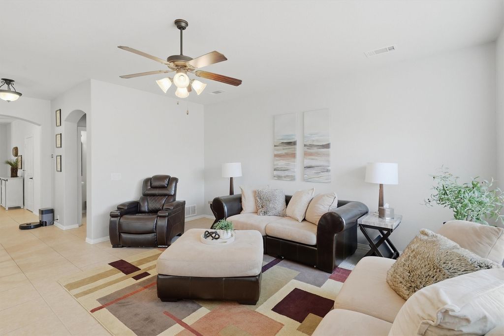 305 Mossy Oak Trail, Fort Worth, TX 76131 — photo 3