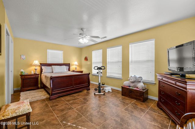 4180 1st Avenue, Bay Saint Louis, MS 39520