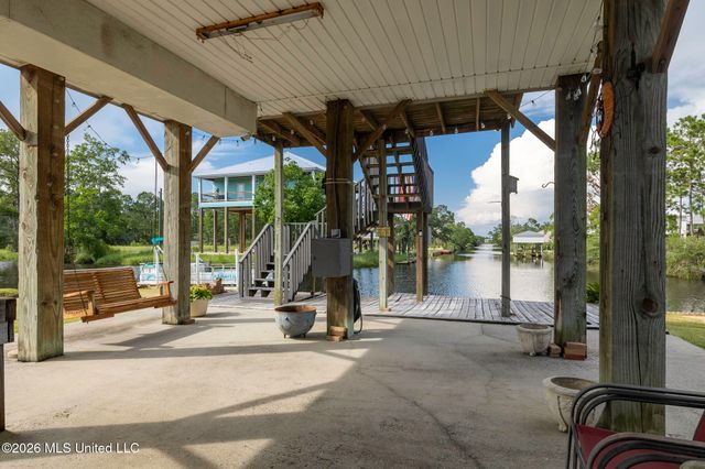 4180 1st Avenue, Bay Saint Louis, MS 39520