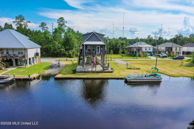 4180 1st Avenue, Bay Saint Louis, MS 39520