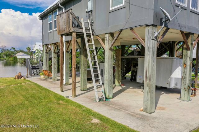 4180 1st Avenue, Bay Saint Louis, MS 39520