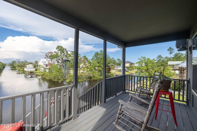 4180 1st Avenue, Bay Saint Louis, MS 39520