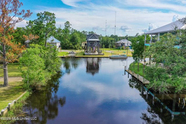 4180 1st Avenue, Bay Saint Louis, MS 39520