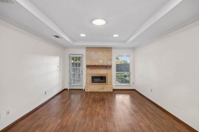 1043 Cherrywood Lane, Carrollton, TX 75006