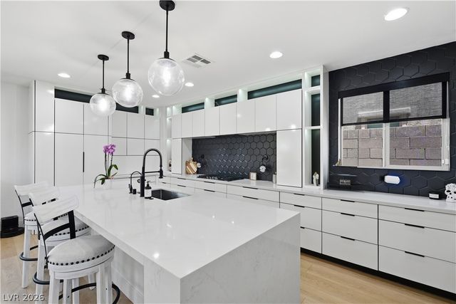 3038 Villanelle Avenue, Henderson, NV 89044