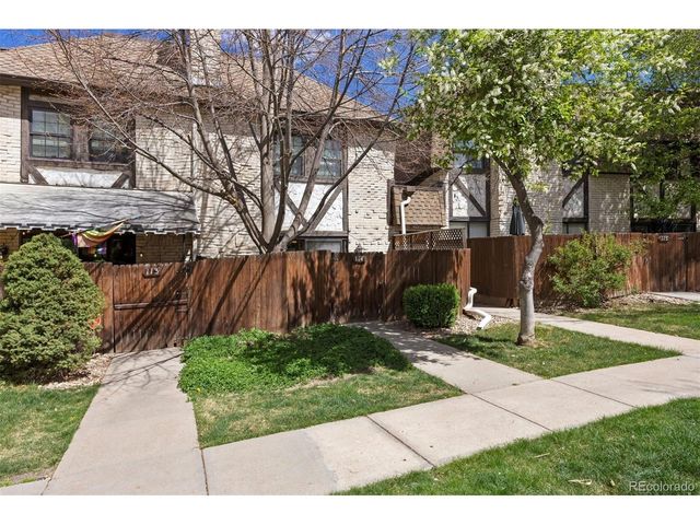 7250 Eastmoor Dr 114, Denver, CO 80237