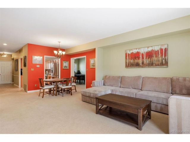7250 Eastmoor Dr 114, Denver, CO 80237