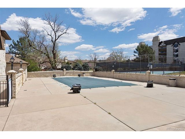 7250 Eastmoor Dr 114, Denver, CO 80237