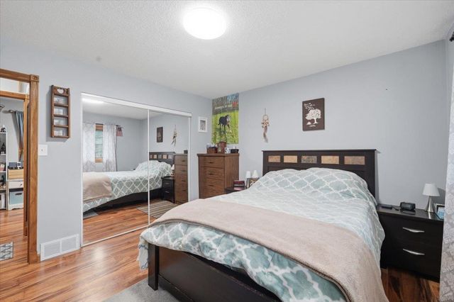 104 Corliss Avenue, Elk Run Heights, IA 50707