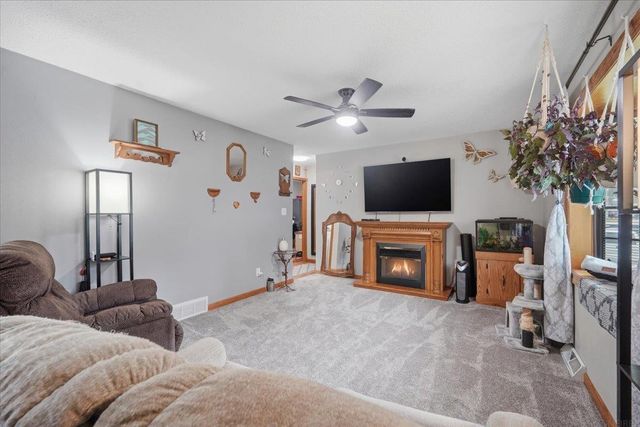 104 Corliss Avenue, Elk Run Heights, IA 50707