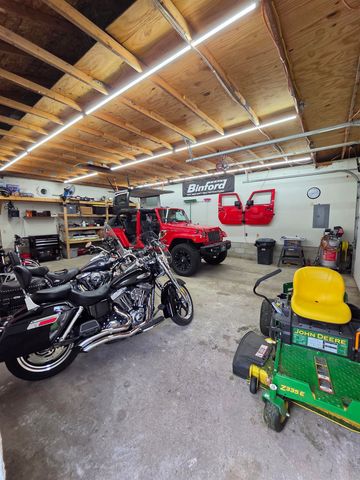 104 Corliss Avenue, Elk Run Heights, IA 50707