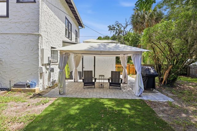 311 W UNIVERSITY AVENUE, Deland, FL 32720