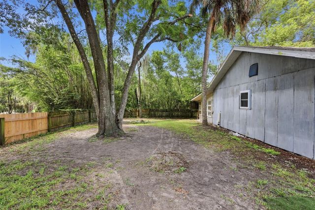 311 W UNIVERSITY AVENUE, Deland, FL 32720
