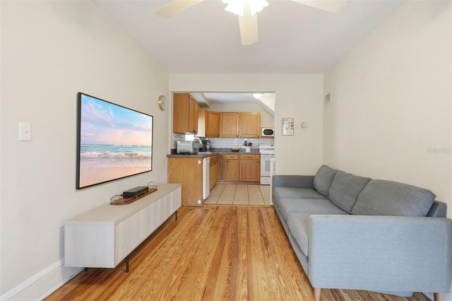 311 W UNIVERSITY AVENUE, Deland, FL 32720