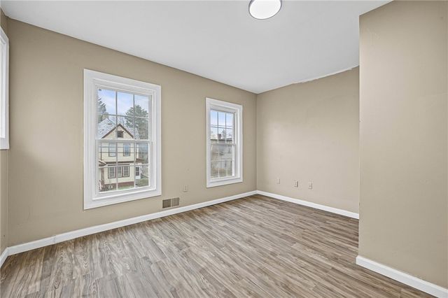 33 Laforce Street, Rochester, NY 14621
