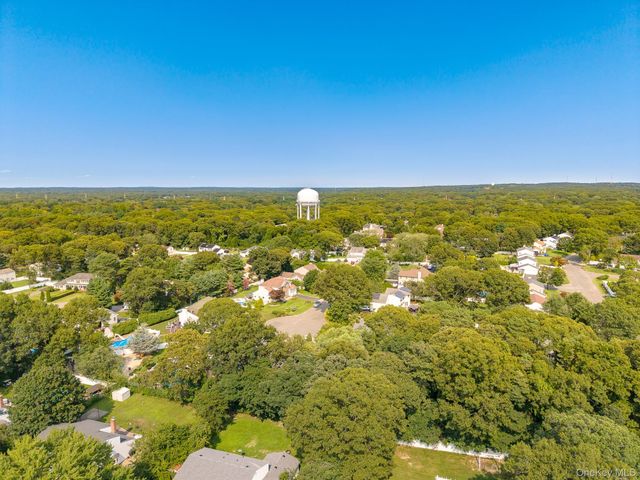 70 Woodview Lane, Centereach, NY 11720