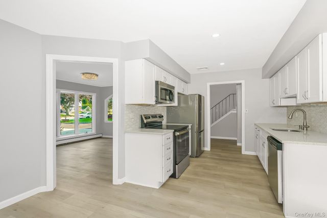 70 Woodview Lane, Centereach, NY 11720