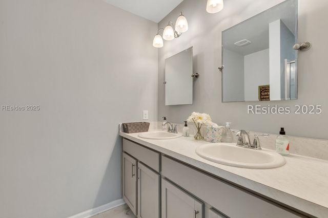 207 Mascot Ct, Okatie, SC 29909