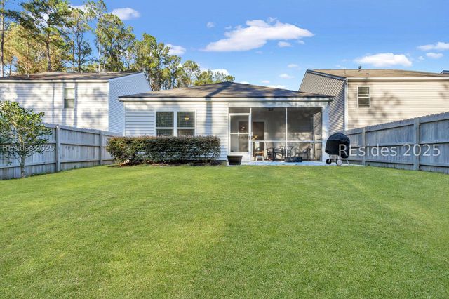 207 Mascot Ct, Okatie, SC 29909