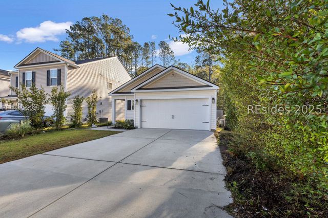 207 Mascot Ct, Okatie, SC 29909