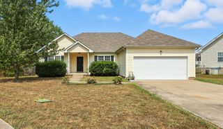 414 Athena Dr, Clarksville, TN 37042