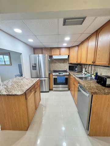 1036 HARWOOD D 1036, Deerfield Beach, FL 33442