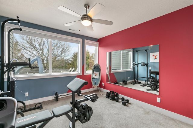 228 Overlook Avenue, West Des Moines, IA 50266