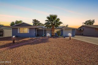 10929 W OAKMONT Drive, Sun City, AZ 85351