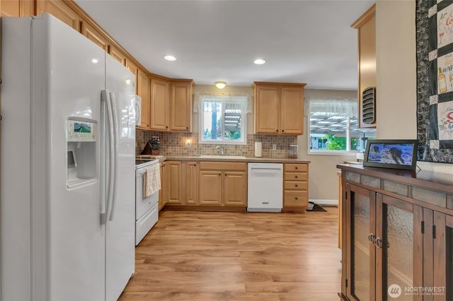 22314 50th Avenue Ct E, Spanaway, WA 98387
