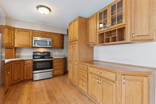 3917 Del Matro Road, Waterloo, IA 50701