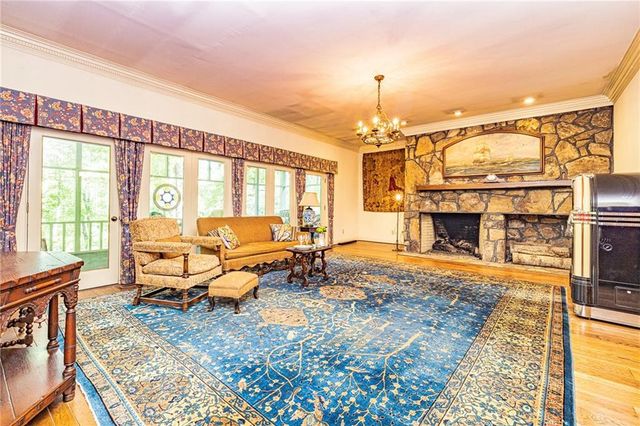 1015 Wahoo Hill, Newnan, GA 30263