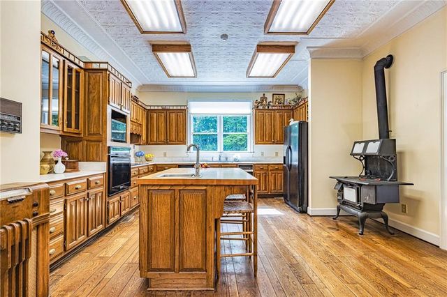 1015 Wahoo Hill, Newnan, GA 30263