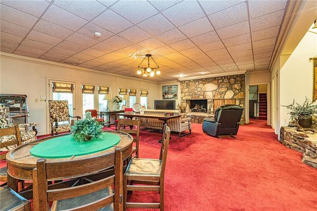 1015 Wahoo Hill, Newnan, GA 30263