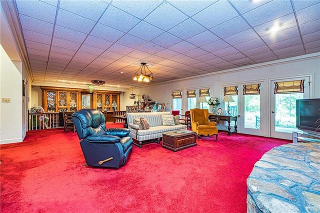 1015 Wahoo Hill, Newnan, GA 30263