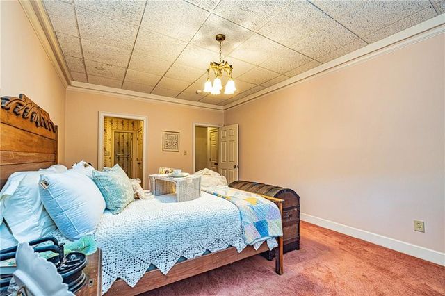 1015 Wahoo Hill, Newnan, GA 30263