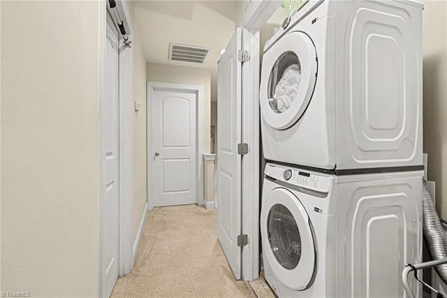 1154 Augustine Heights Drive, Winston-salem, NC 27103